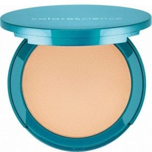 NATURAL FINISH PRESSED FOUNDATION SPF 20 light ivory